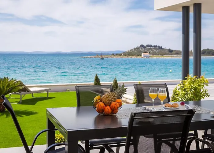Luxury Sea 아파트 파코스탄