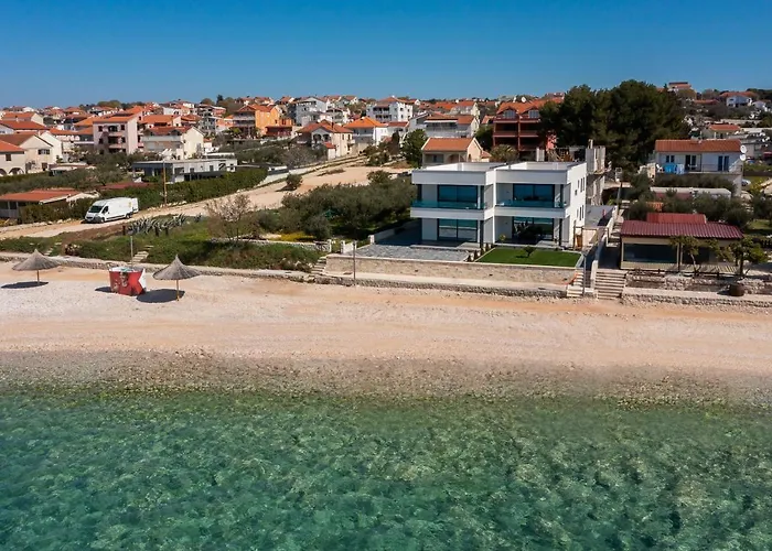 Luxury Sea Пакоштане