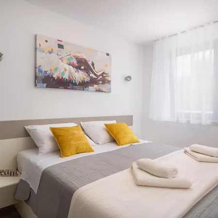 Luxury Sea Apartament *