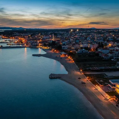 Luxury Sea Apartamento Pakoštane