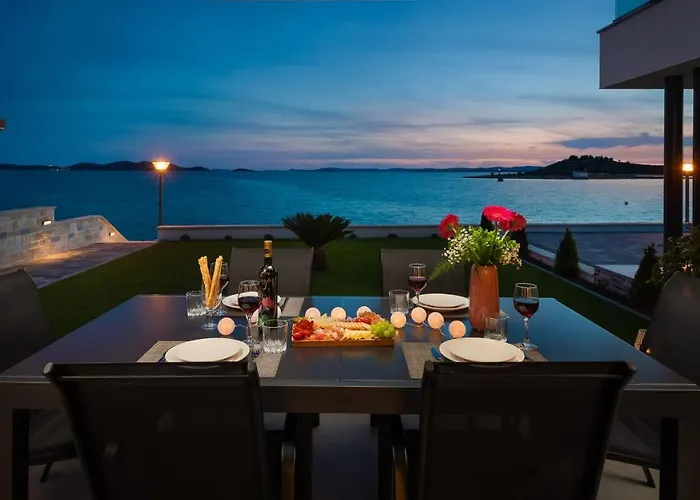 Luxury Sea